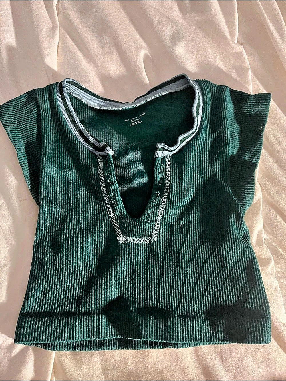 Urban Outfitters Ribbed Short Sleeve Top in Green Size XS